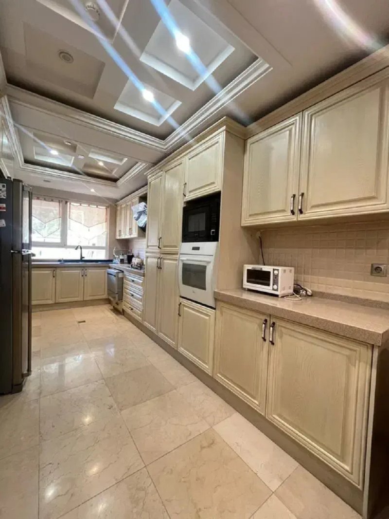 آپارتمان 200 متری سه خوابه در ولنجک تهران13623222711