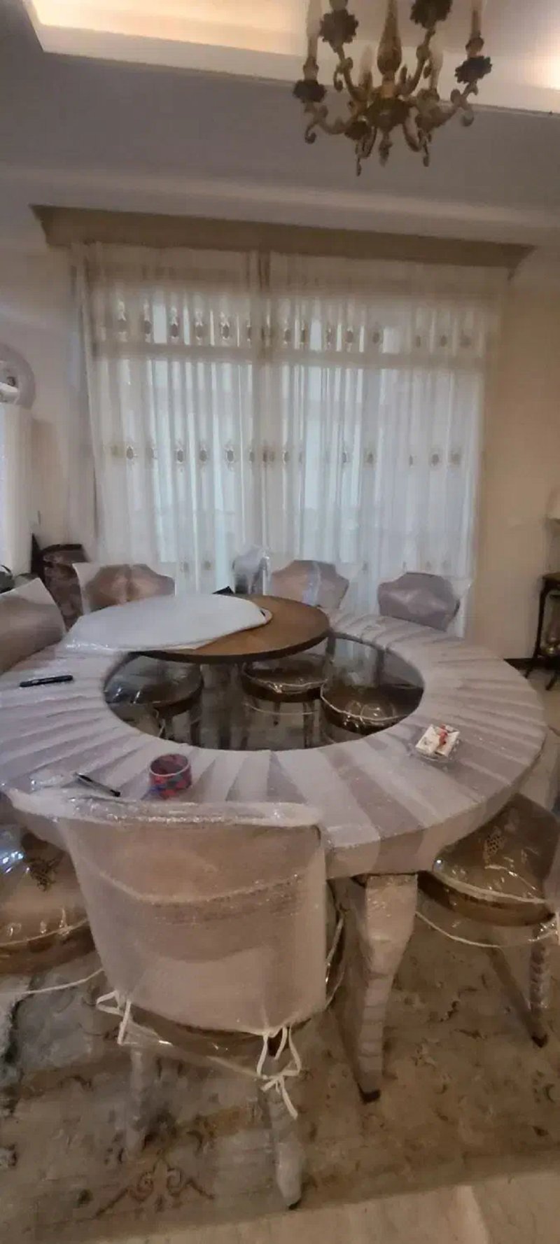 آپارتمان 160 متری سه خوابه در اندرزگو تهران13626222796