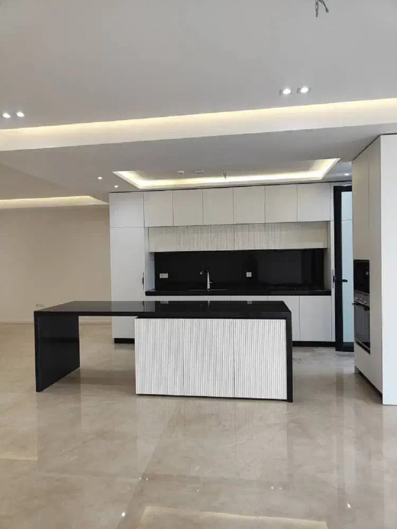 آپارتمان 130 متری دو خوابه در ولنجک تهران13622722688