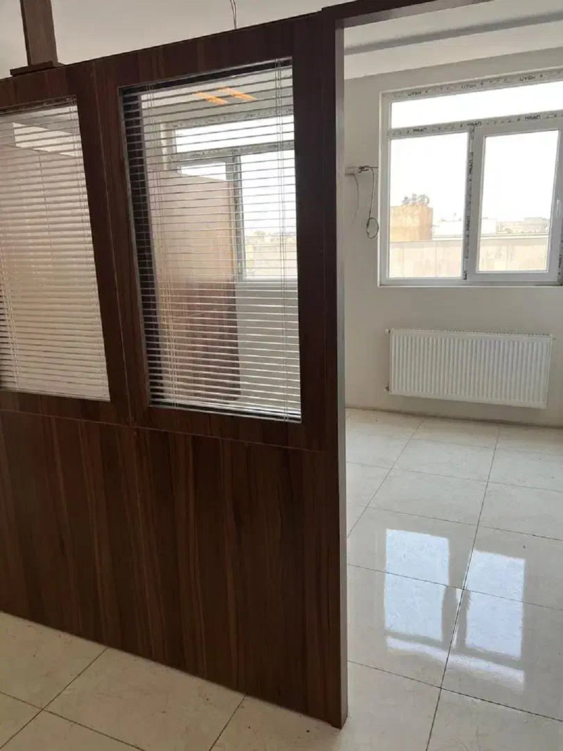 اداری 96 متری دو خوابه در منیریه تهران13628522836