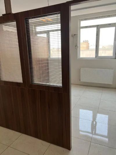 اداری 96 متری دو خوابه در منیریه تهران