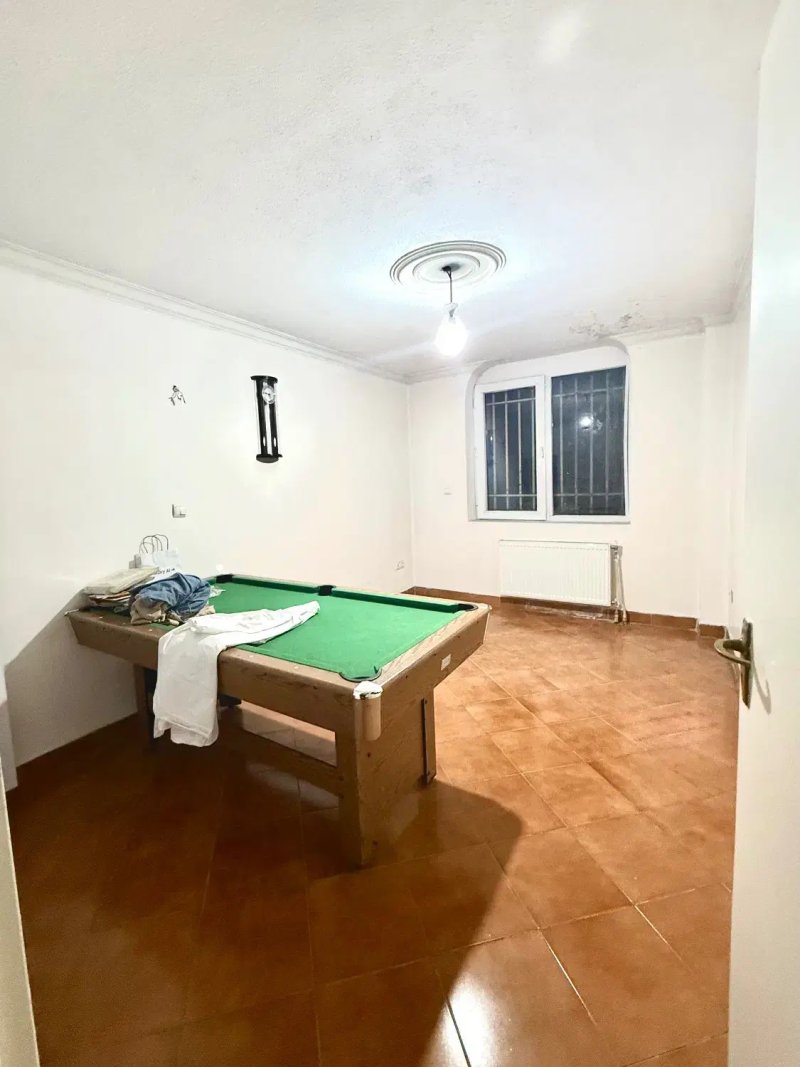 آپارتمان 98 متری دو خوابه در اسکندری تهران13625022778