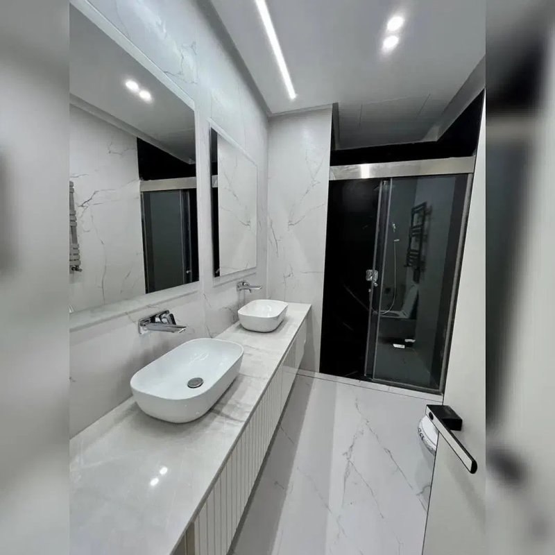 آپارتمان 200 متری سه خوابه در زعفرانیه تهران13624022747