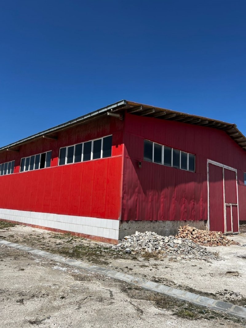 کارگاه 5000 متری در سعید آباد تبریز13622322675