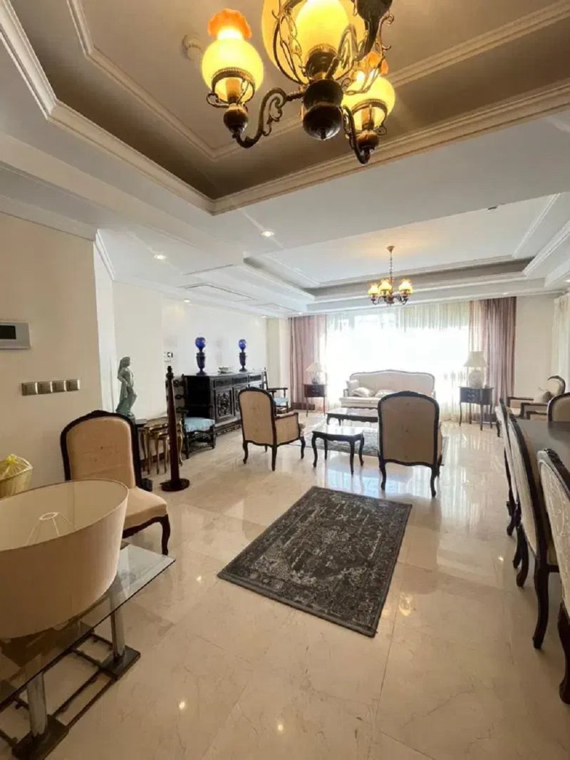 آپارتمان 200 متری سه خوابه در ولنجک تهران13623222707