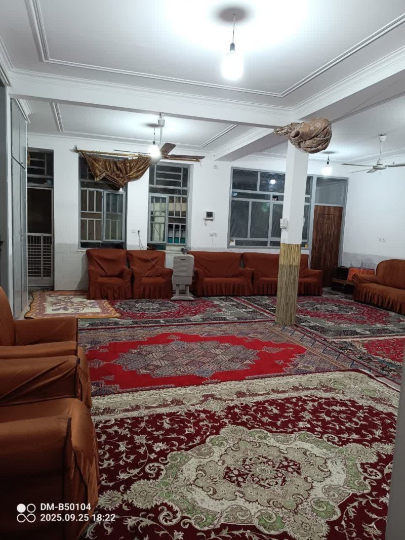 خانه 210 متری دو خوابه در امام رضا یزد13632822945