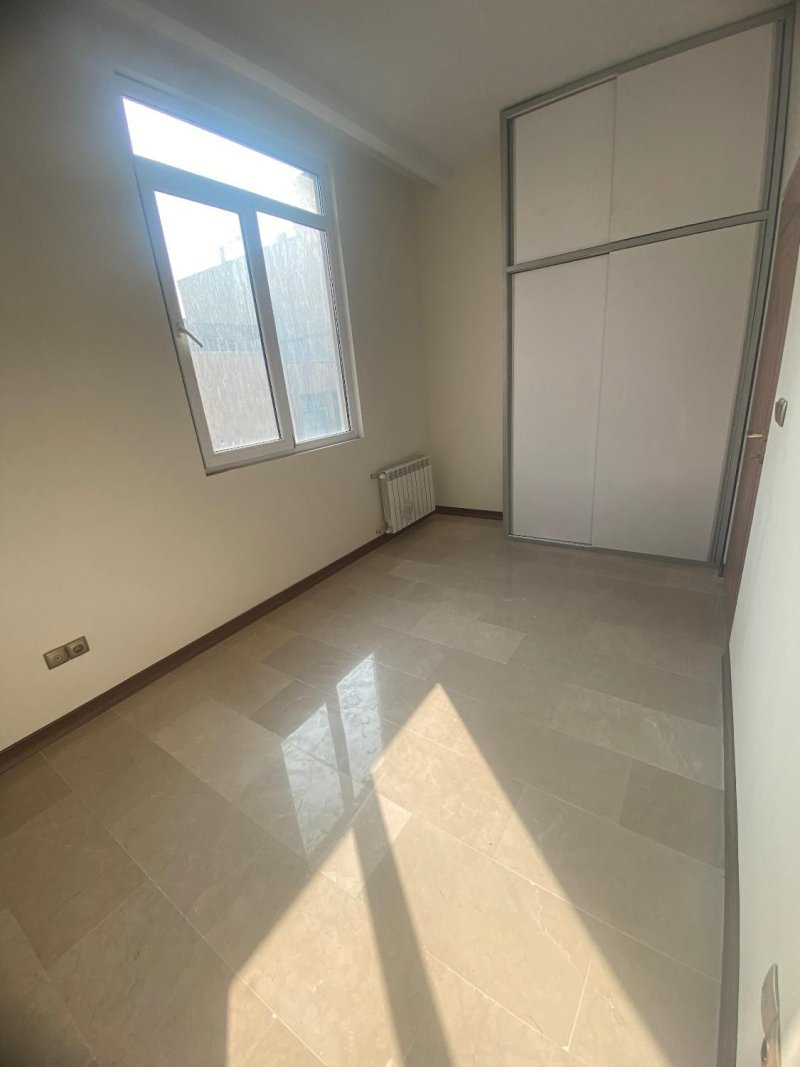 آپارتمان 154 متری سه خوابه در ستارخان تهران13638323193