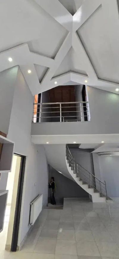 ویلا 280 متری سه خوابه در بلوار رودباری رشت