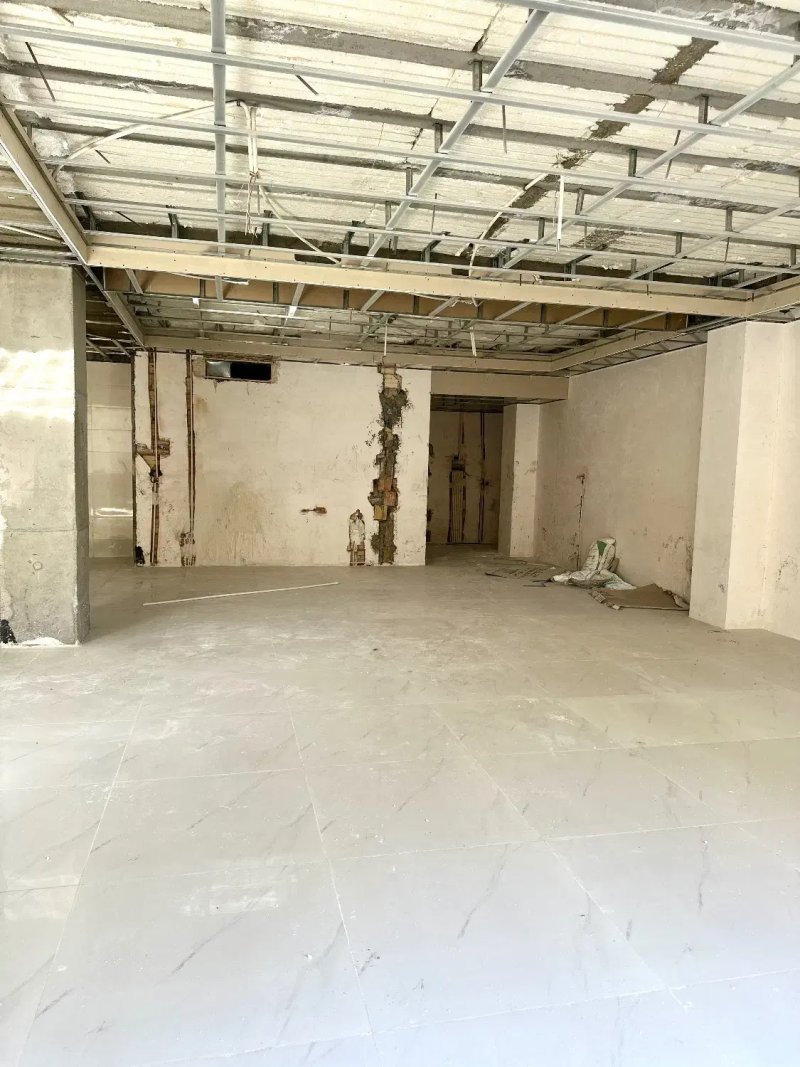 آپارتمان 203 متری سه خوابه در شهرک سپاه فردیس13636323107