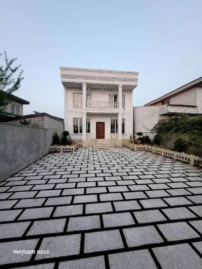 ویلا 220 متری سه خوابه در زیباکنار