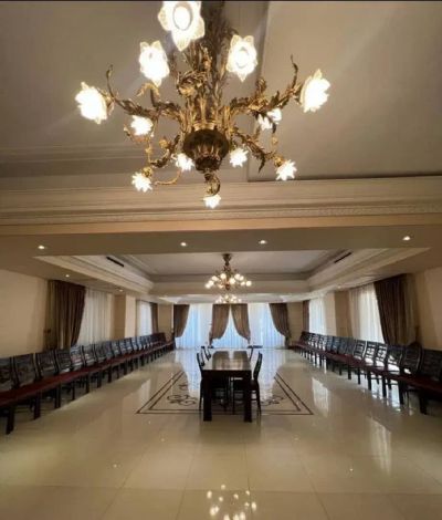 آپارتمان 230 متری سه خوابه در زعفرانیه تهران