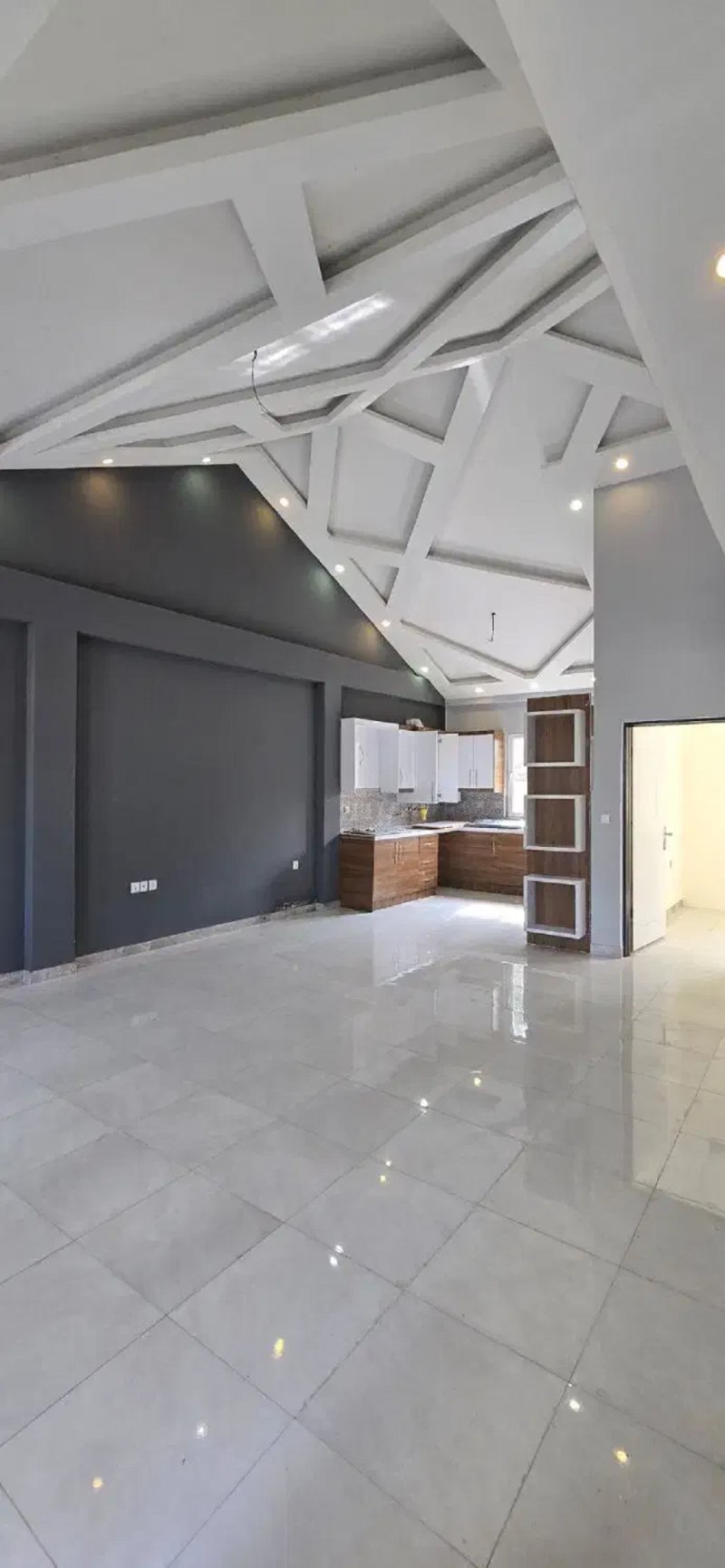 ویلا 300 متری سه خوابه در جاده کیاشهر آستانه اشرفیه13635123064