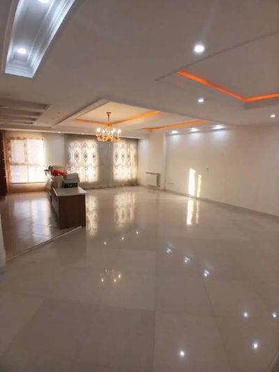 آپارتمان 140 متری سه خوابه در گلاب دره تهران