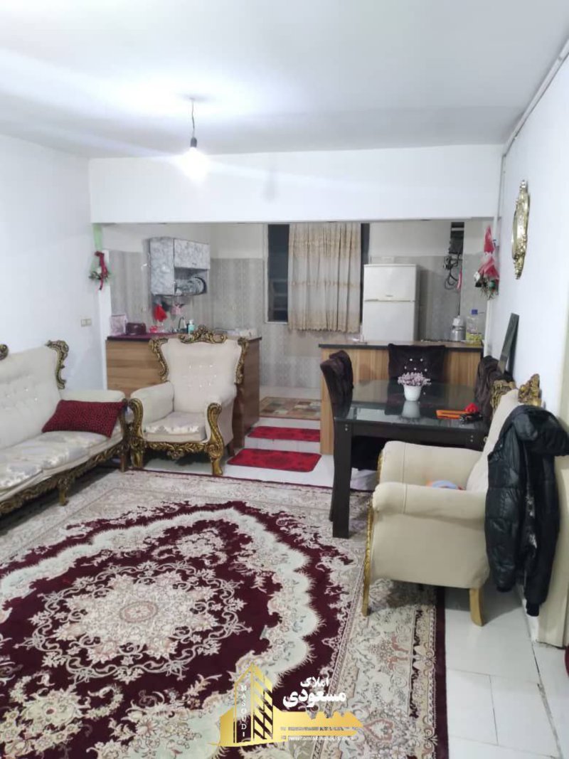 آپارتمان 72 متری دو خوابه در امیریه شهریار13631822927