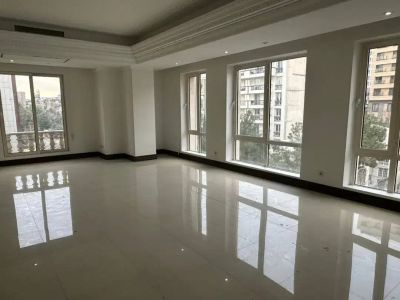 آپارتمان 230 متری سه خوابه در زعفرانیه تهران