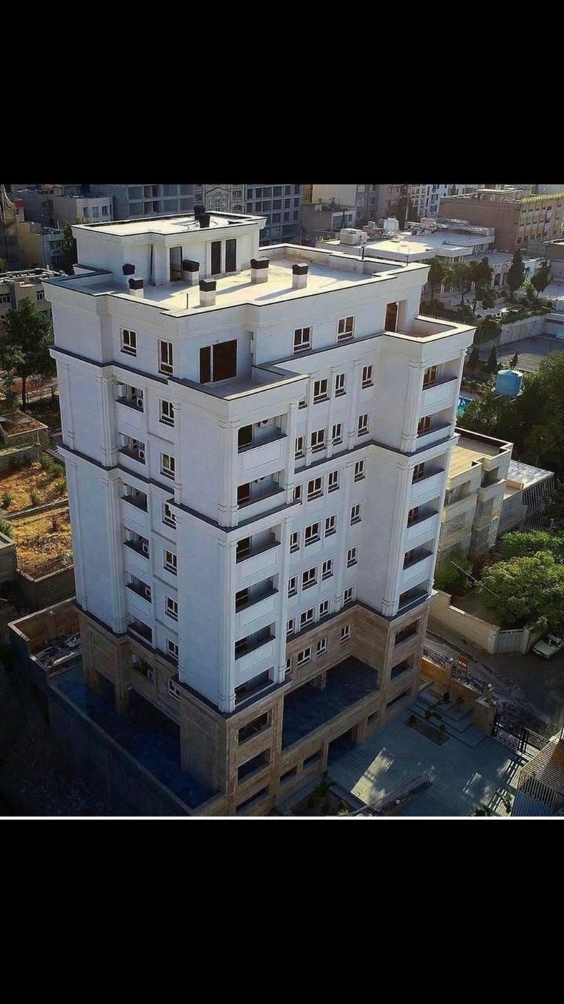 آپارتمان 139 متری دو خوابه در سهروردی تهران13643523336