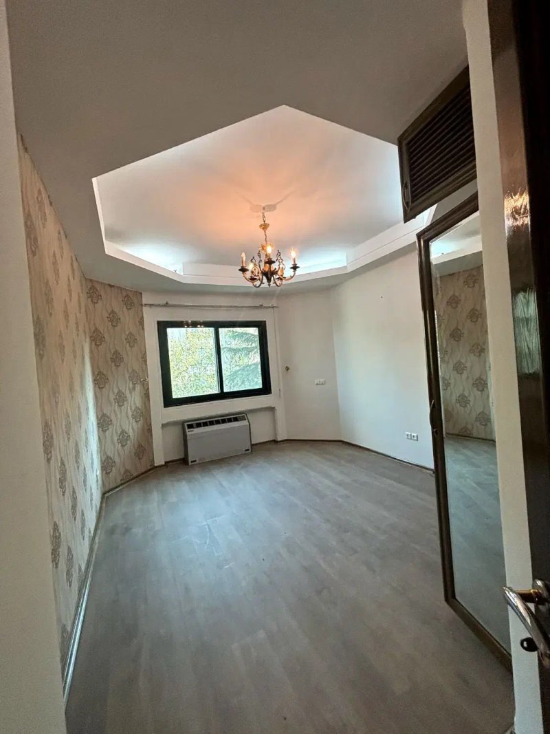 آپارتمان 230 متری چهارخوابه در زعفرانیه تهران13641423271