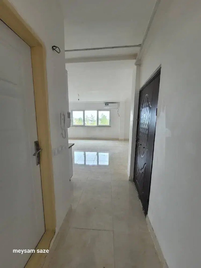 خانه 78 متری دو خوابه در معلم رشت13634823039