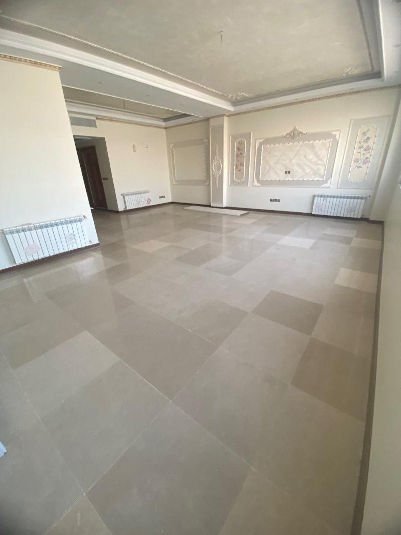 آپارتمان 154 متری سه خوابه در ستارخان تهران13638323182