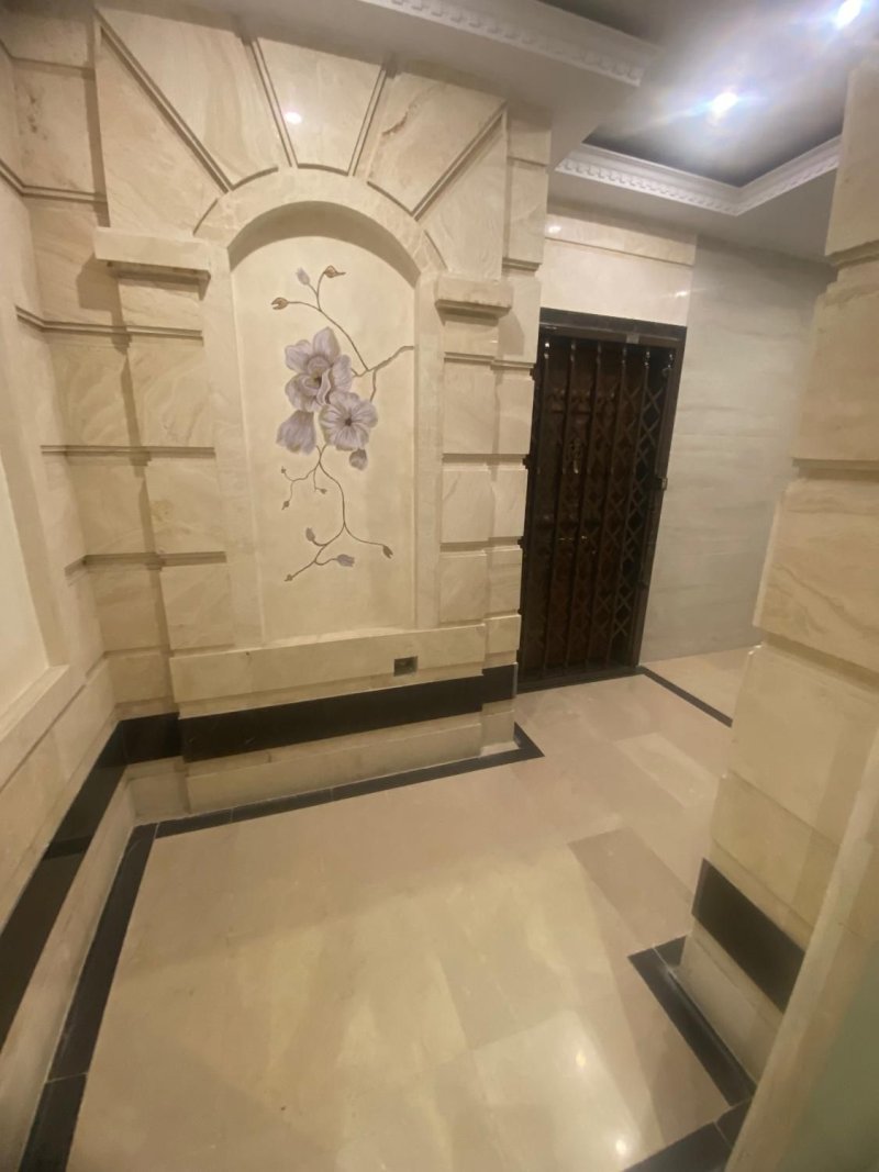 آپارتمان 154 متری سه خوابه در ستارخان تهران13638323186