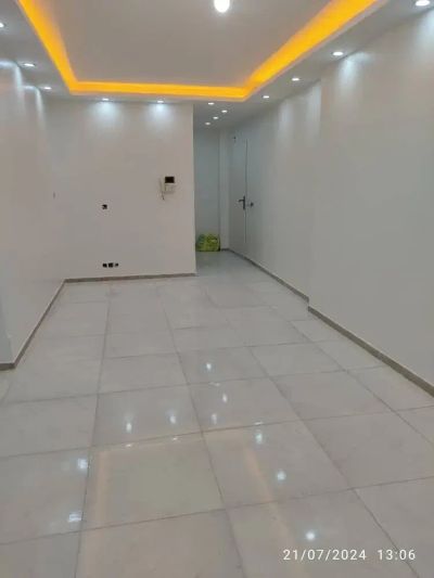 آپارتمان 60 متری دو خوابه در کاج تهران