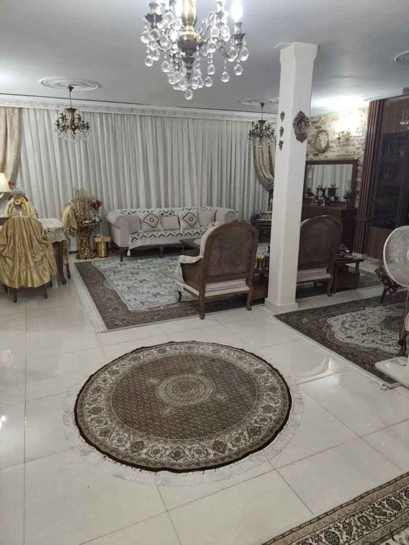 آپارتمان 103 متری دو خوابه در خواجه نظام الملک تهران13643723347