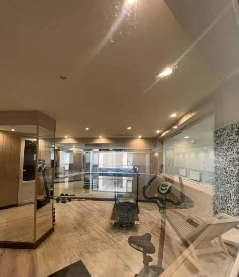 آپارتمان 230 متری سه خوابه در زعفرانیه تهران13642023297