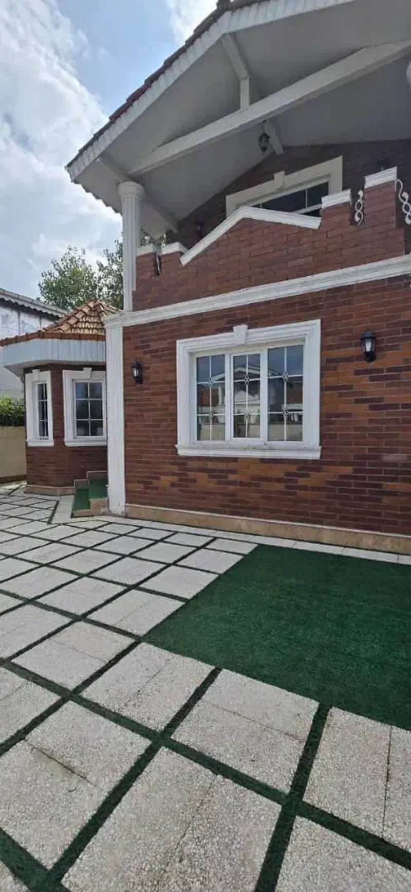 ویلا 280 متری سه خوابه در بلوار رودباری رشت13634222993