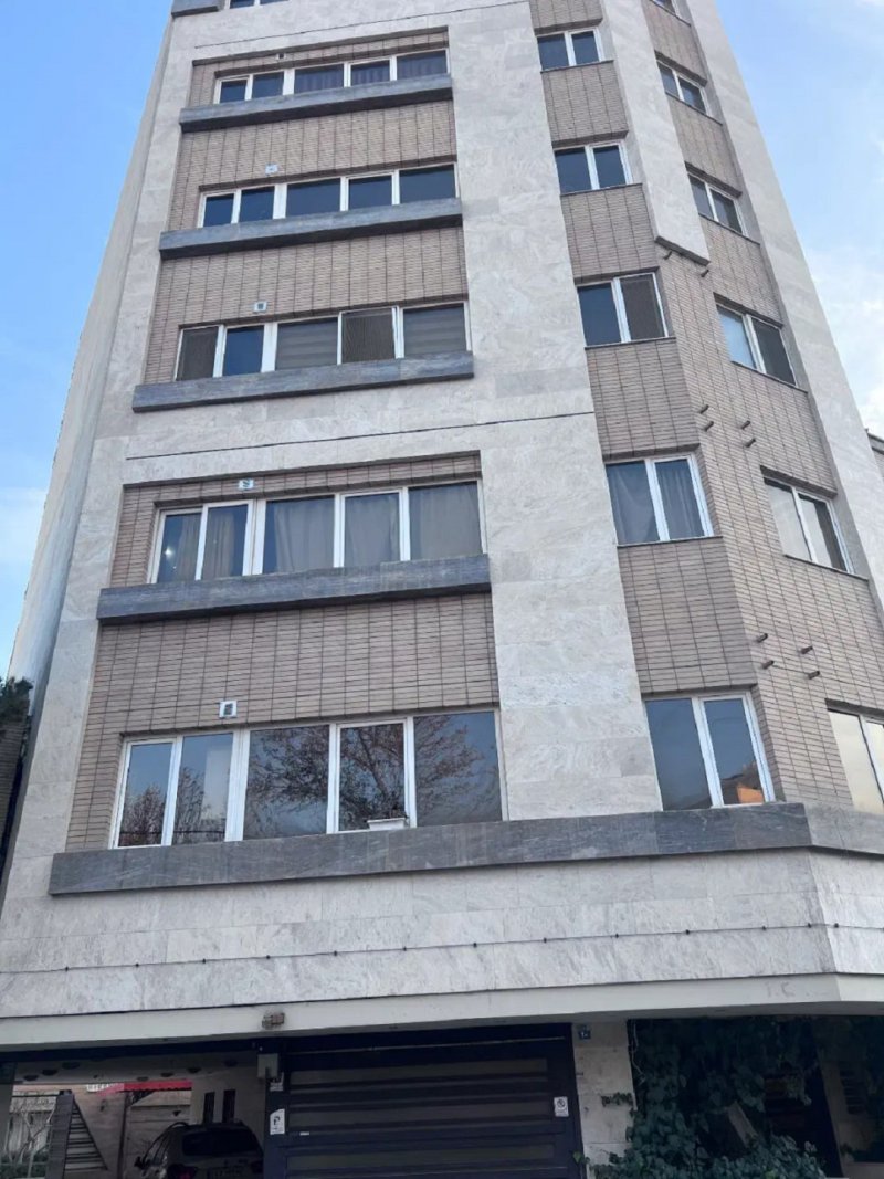 آپارتمان 80 متری دو خوابه در برازنده اصفهان13644423359