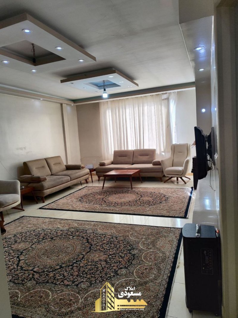 آپارتمان 75 متری دو خوابه در خیابان صاحب الزمان شهریار13631322915