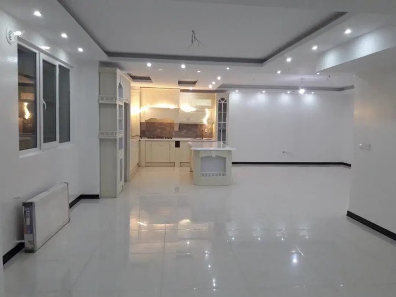 آپارتمان 110 متری دو خوابه در خیابان هلال احمر تهران13636723130