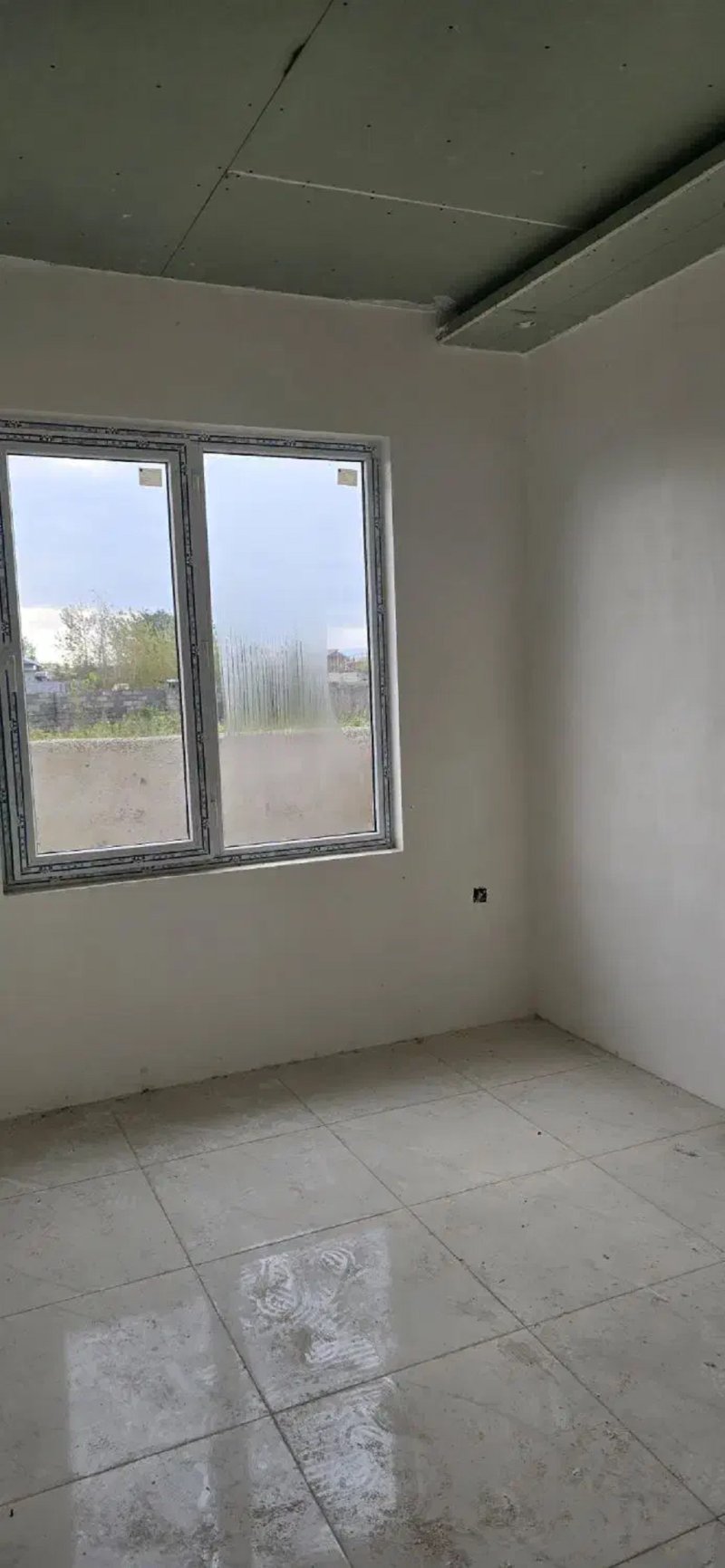 ویلا 200 متری دو خوابه در زیباکنار13635223072