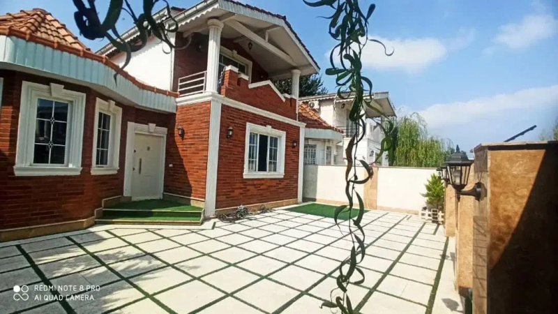 ویلا 280 متری سه خوابه در بلوار رودباری رشت13634222991