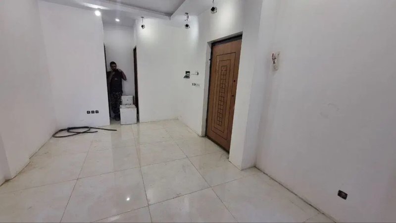 آپارتمان 40 متری یک خوابه در عباس‌آباد تهران13643823356