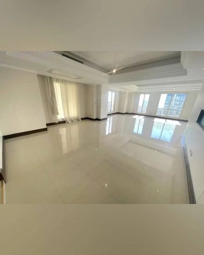 آپارتمان 230 متری سه خوابه در زعفرانیه تهران