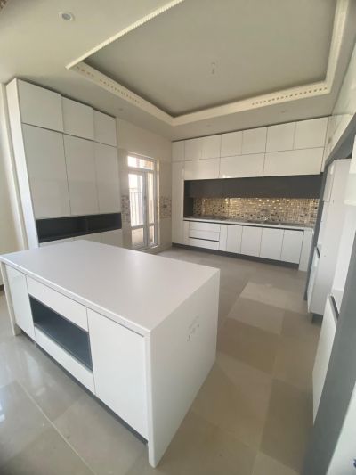 آپارتمان 154 متری سه خوابه در ستارخان تهران