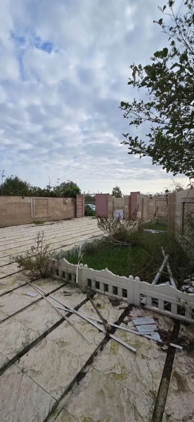 ویلا 200 متری دو خوابه در زیباکنار