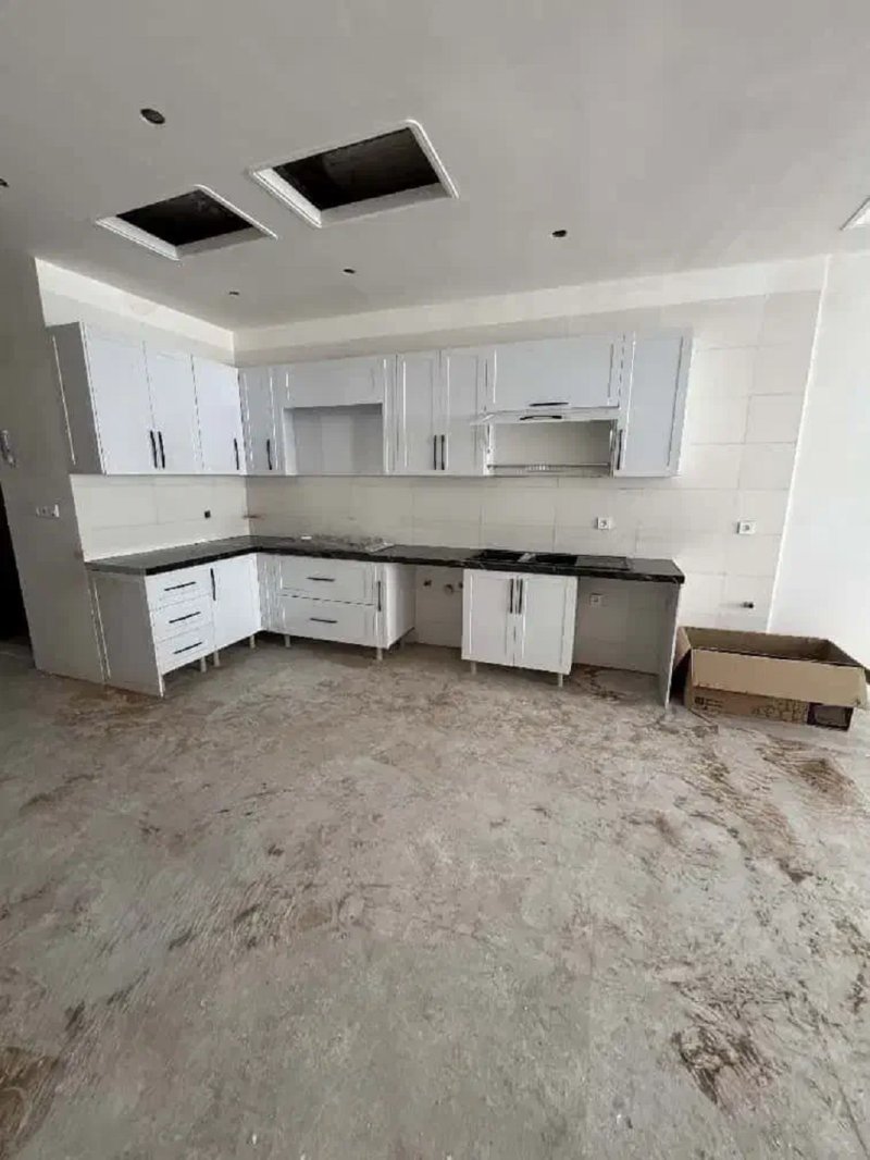 آپارتمان 104 متری دو خوابه در امامزاده قدس13637423159