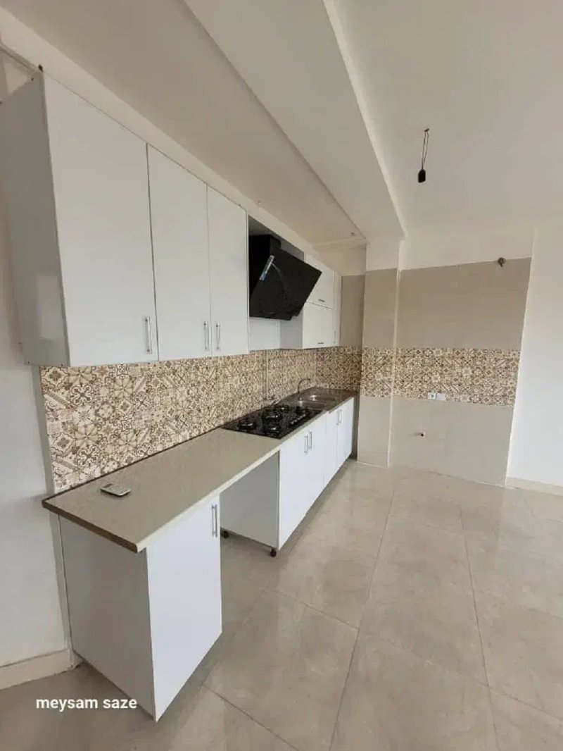 خانه 78 متری دو خوابه در معلم رشت13634823043