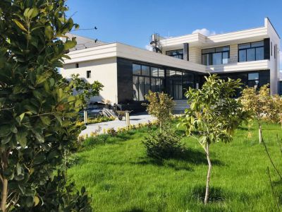 ویلا 1000 متری چهارخوابه در طاووسیه کرج