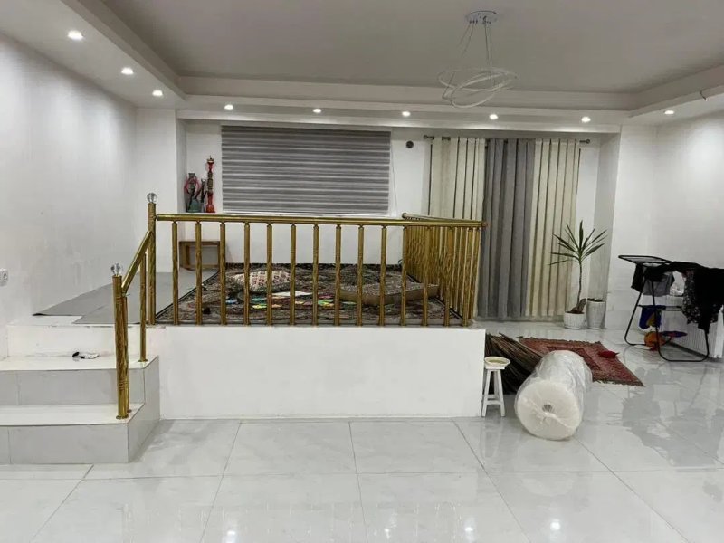 آپارتمان 160 متری سه خوابه در امامزاده قدس13637623165