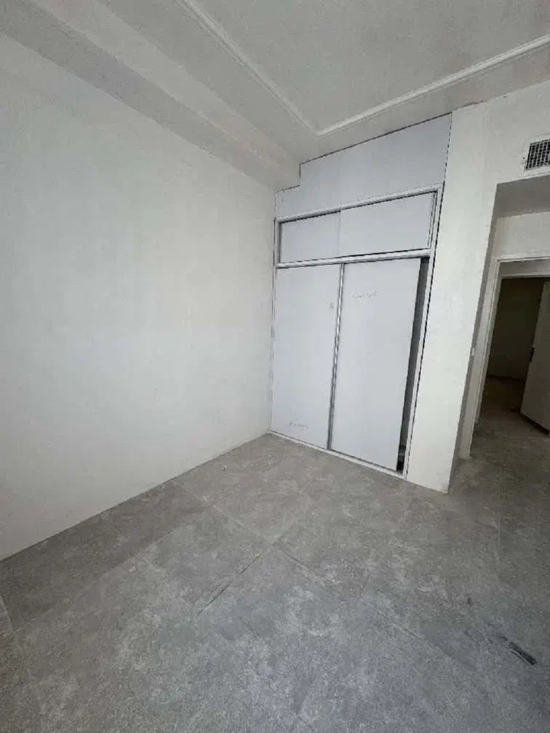 آپارتمان 104 متری دو خوابه در امامزاده قدس13637423162