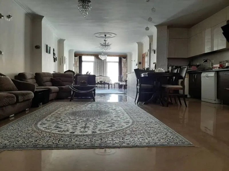 آپارتمان 110 متری دو خوابه در ستارخان تهران13638123180