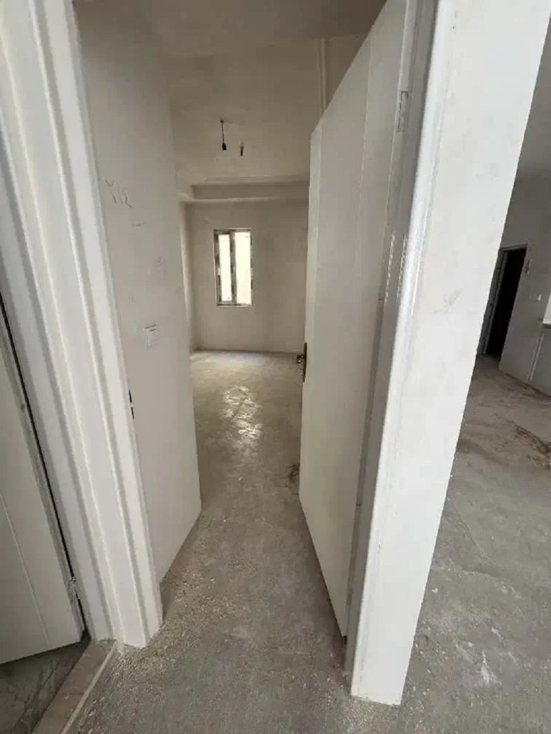 آپارتمان 104 متری دو خوابه در امامزاده قدس13637423158