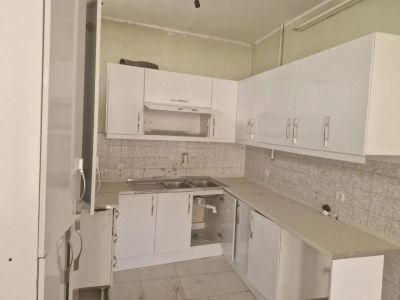 خانه 104 متری یک خوابه در شیخ طوسی غربی اصفهان