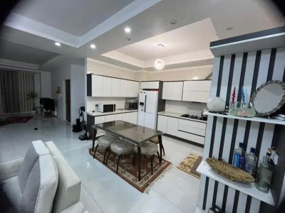 آپارتمان 160 متری سه خوابه در امامزاده قدس