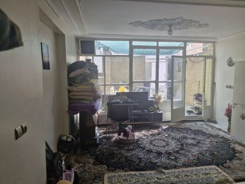 خانه 60 متری یک خوابه در شیخ طوسی غربی اصفهان13635423087