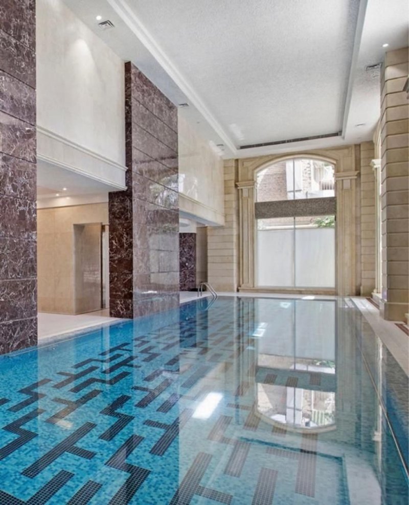 آپارتمان 288 متری سه خوابه در نیاوران تهران13646723400