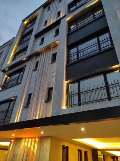 آپارتمان 140 متری سه خوابه در بلوار طالب آملی آمل