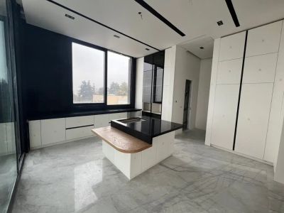 آپارتمان 130 متری سه خوابه در فرمانیه تهران